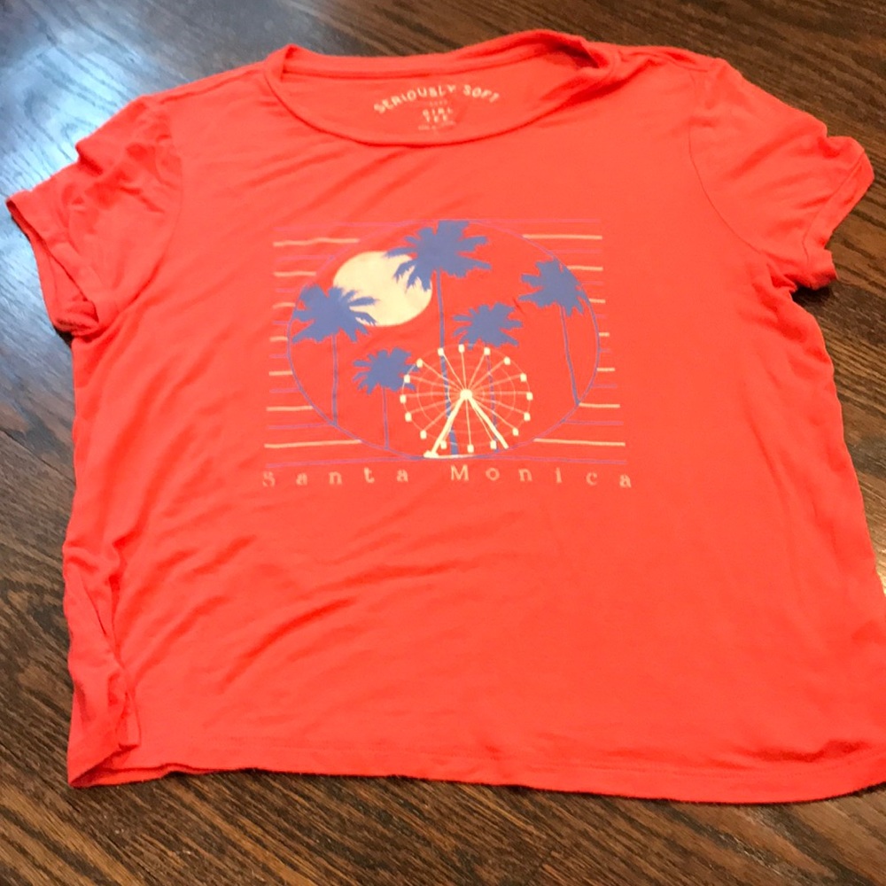 Aeropostale graphic tee